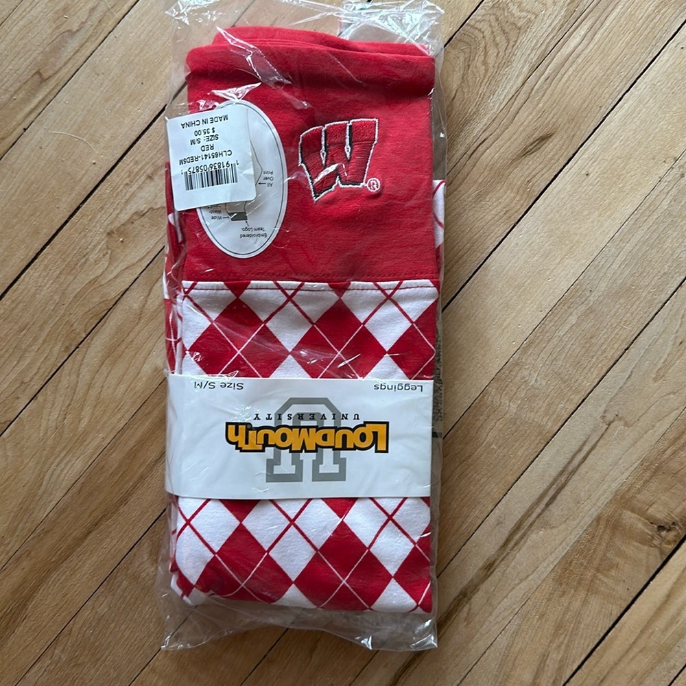 Wisconsin Badgers leggings